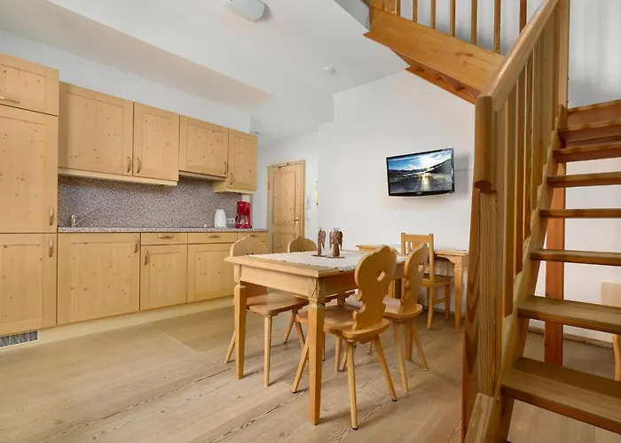 西里安奈尔维尔特宾馆 招待所 锡利安