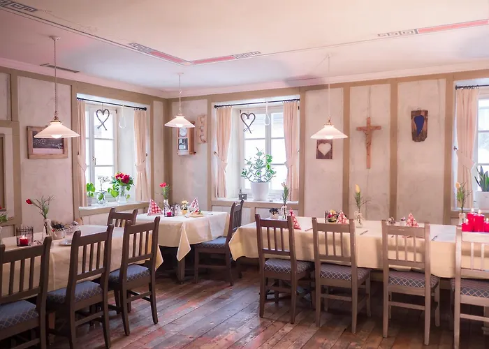 西里安奈尔维尔特宾馆 3* 锡利安