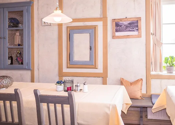 西里安奈尔维尔特宾馆 3*