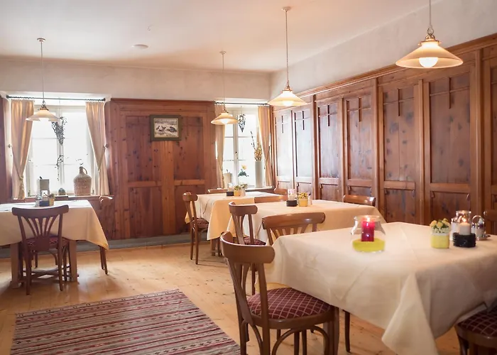 西里安奈尔维尔特宾馆 招待所 锡利安