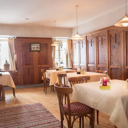 Sillianer Wirt Konukevi Sillian